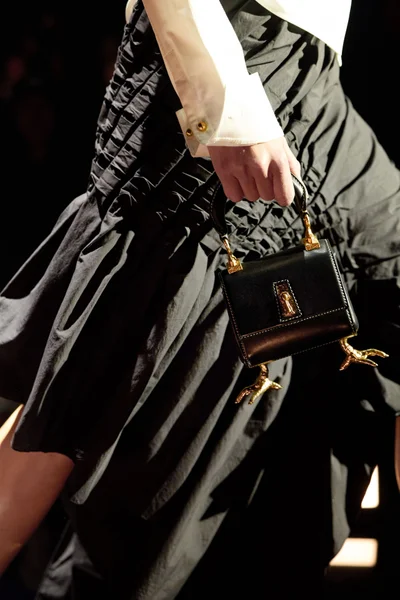 Look 82